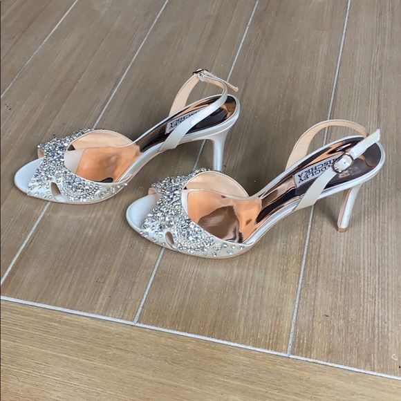 Badgley Mischka Paula Ivory Slingback Heel Sz 8.5 - Picture 4 of 8